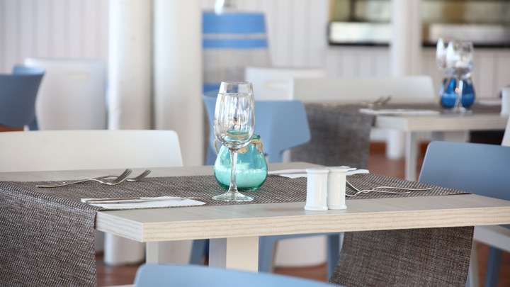 Tisch zum Essen in Estepona