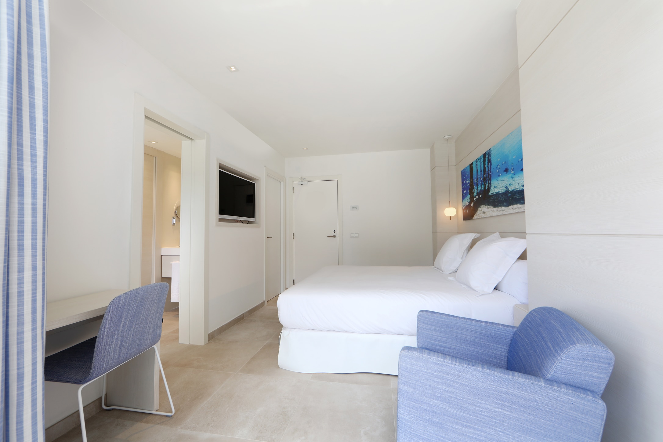 Hotel in Ibiza for couples | Iberostar Selection Santa Eulalia Ibiza