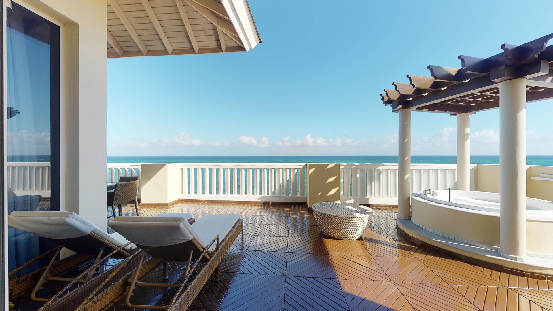 GHR (JOIA Rose Hall by Iberostar) Presidential Suite 5435 - Matterport 360