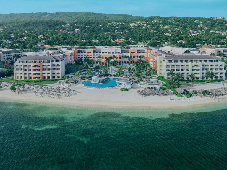 The best hotels and resorts | Iberostar