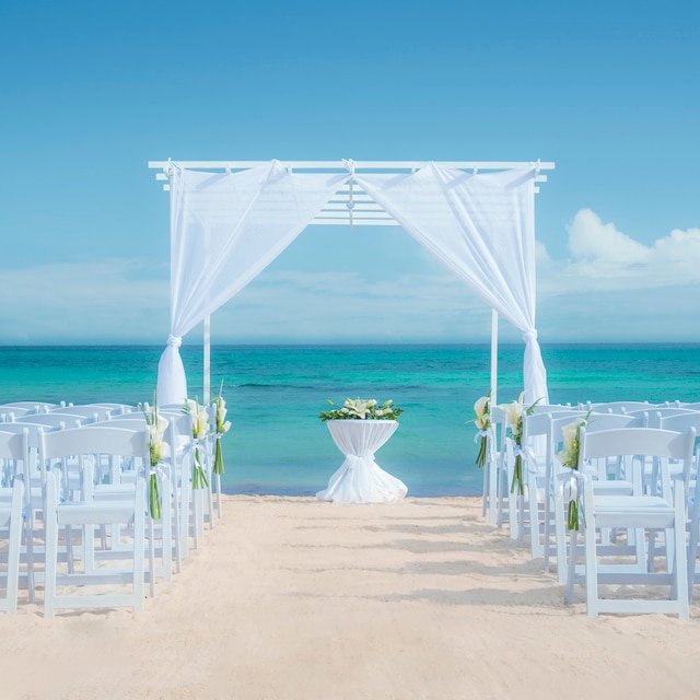 Iberostar is Offering Exclusive Wedding Promotions for 2024