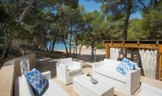 Tische für einen Drink in Santanyi Mallorca